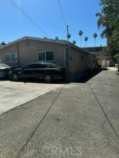 14342 KITTRIDGE ST, VAN NUYS, CA 91405, photo 3 of 7