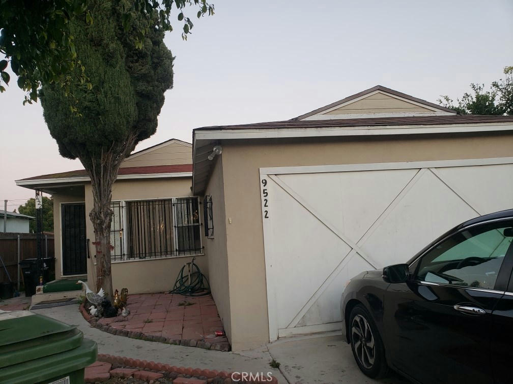 9522 HICKORY ST, LOS ANGELES, CA 90002, photo 1 of 3