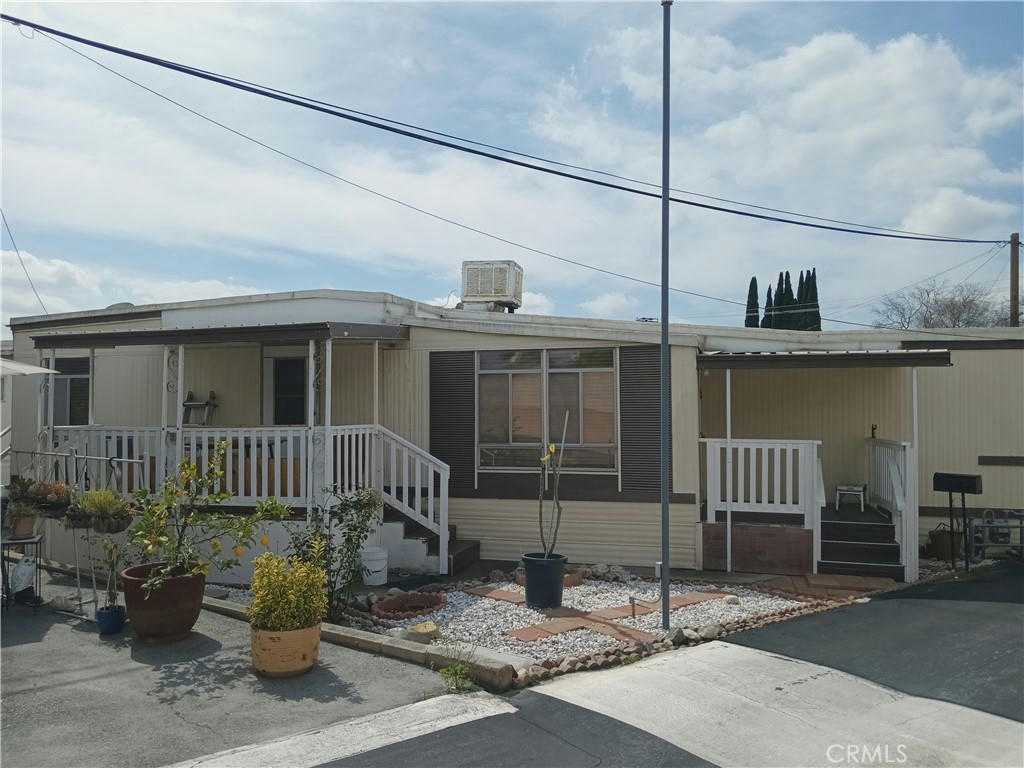 1020 BRADBOURNE AVE SPC 82, DUARTE, CA 91010, photo 1 of 43