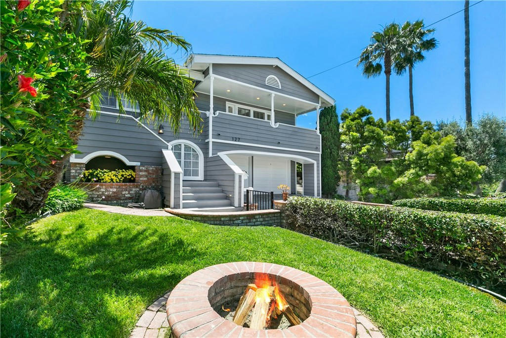 127 W AVENIDA DE LOS LOBOS MARINOS, SAN CLEMENTE, CA 92672, photo 1 of 40