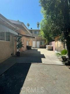 14342 KITTRIDGE ST, VAN NUYS, CA 91405, photo 2 of 7