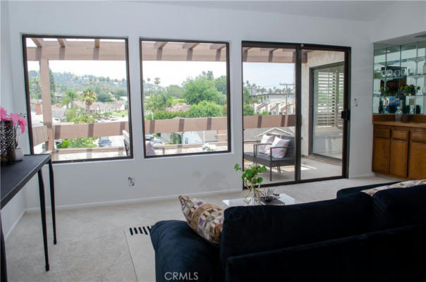 1325 VALLEY VIEW RD APT 301, GLENDALE, CA 91202 - Image 1