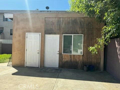 14342 KITTRIDGE ST, VAN NUYS, CA 91405, photo 5 of 7