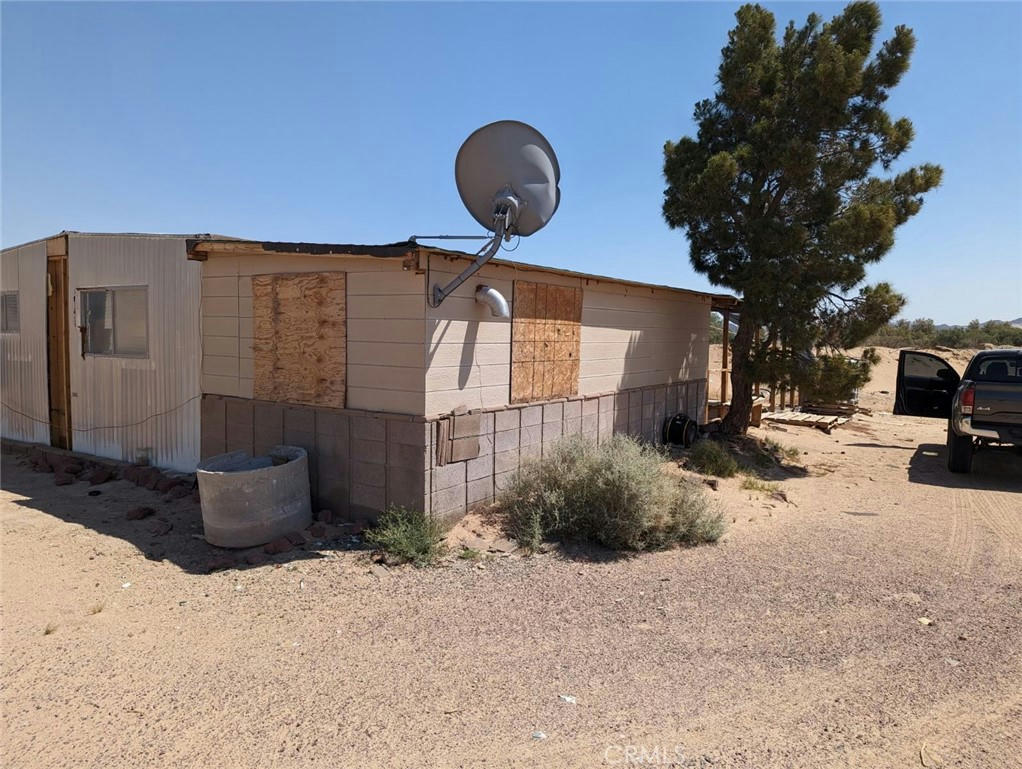 31600 TROY RD, NEWBERRY SPRINGS, CA 92365, photo 1 of 5